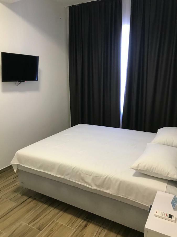 Villa Grand Bar Luaran gambar